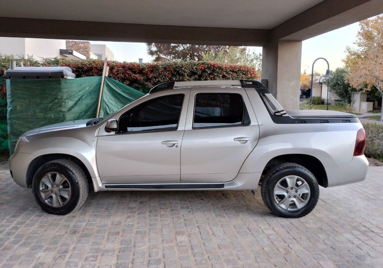 Renault Duster Oroch Usada en Mendoza, deRuedas