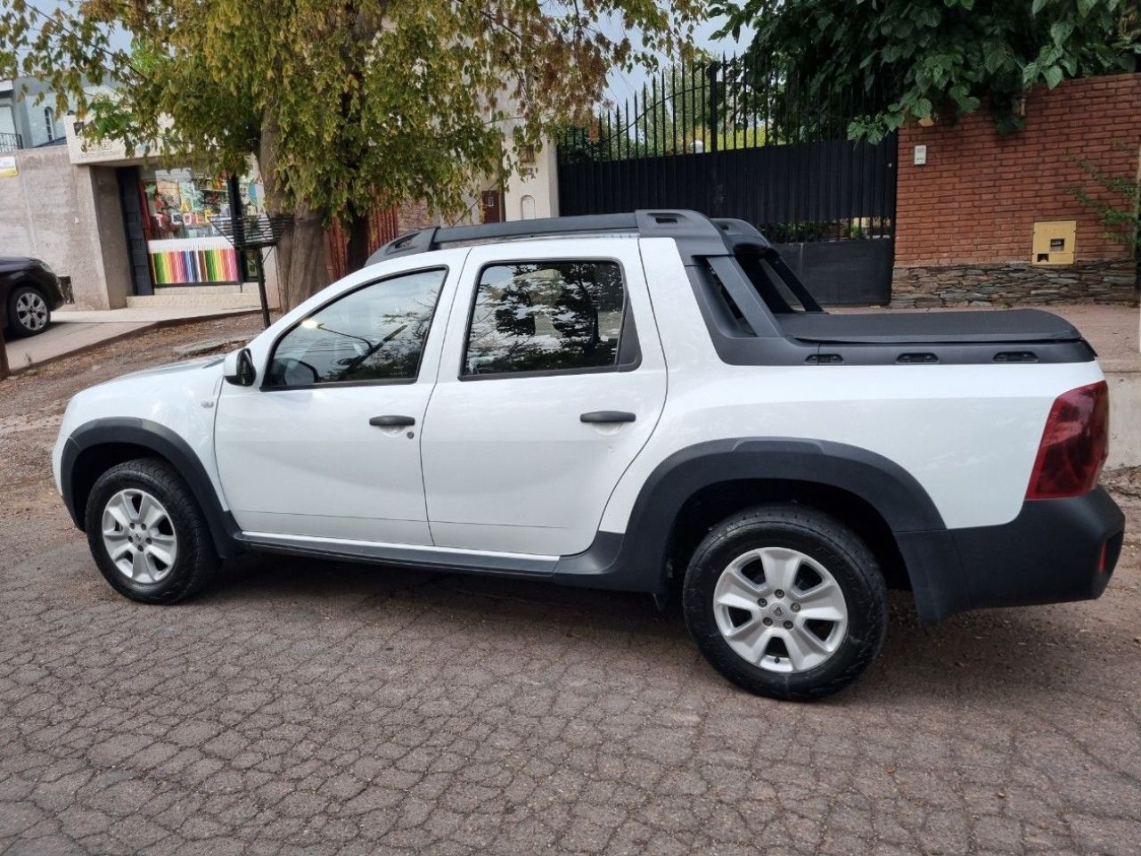Renault Duster Oroch Usada en Mendoza, deRuedas
