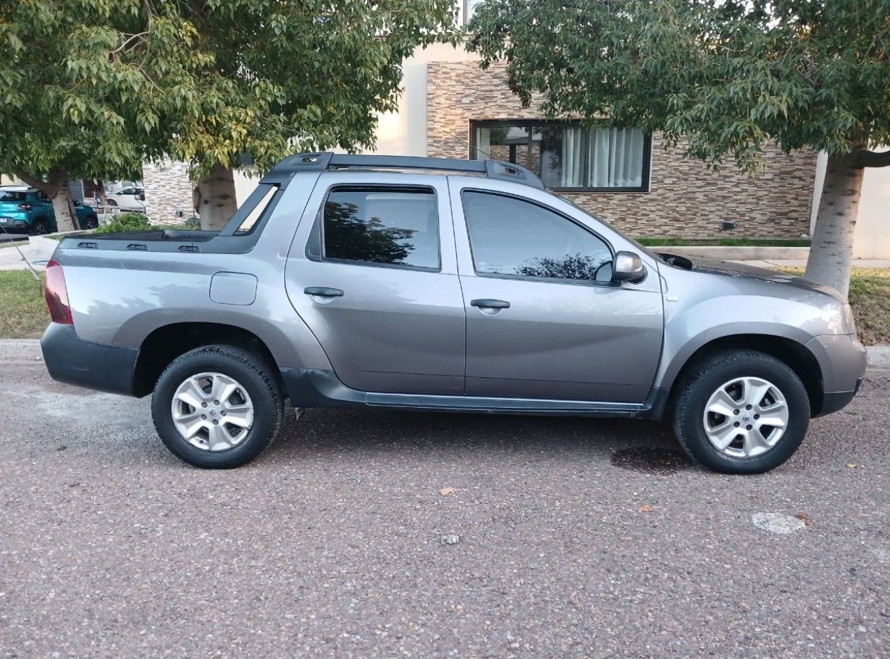 Renault Duster Oroch Usada en Mendoza, deRuedas