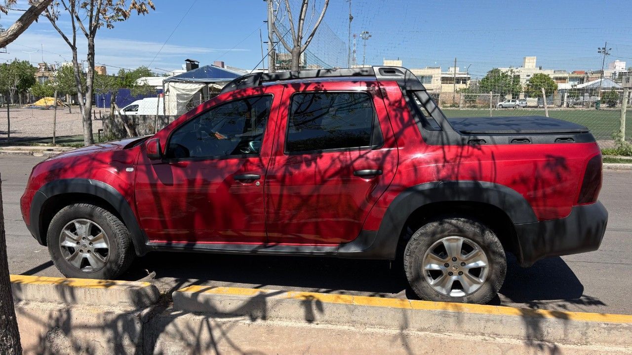 Renault Duster Oroch Usada en Mendoza, deRuedas