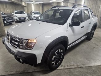 Renault Duster Oroch Usada en Córdoba Financiado