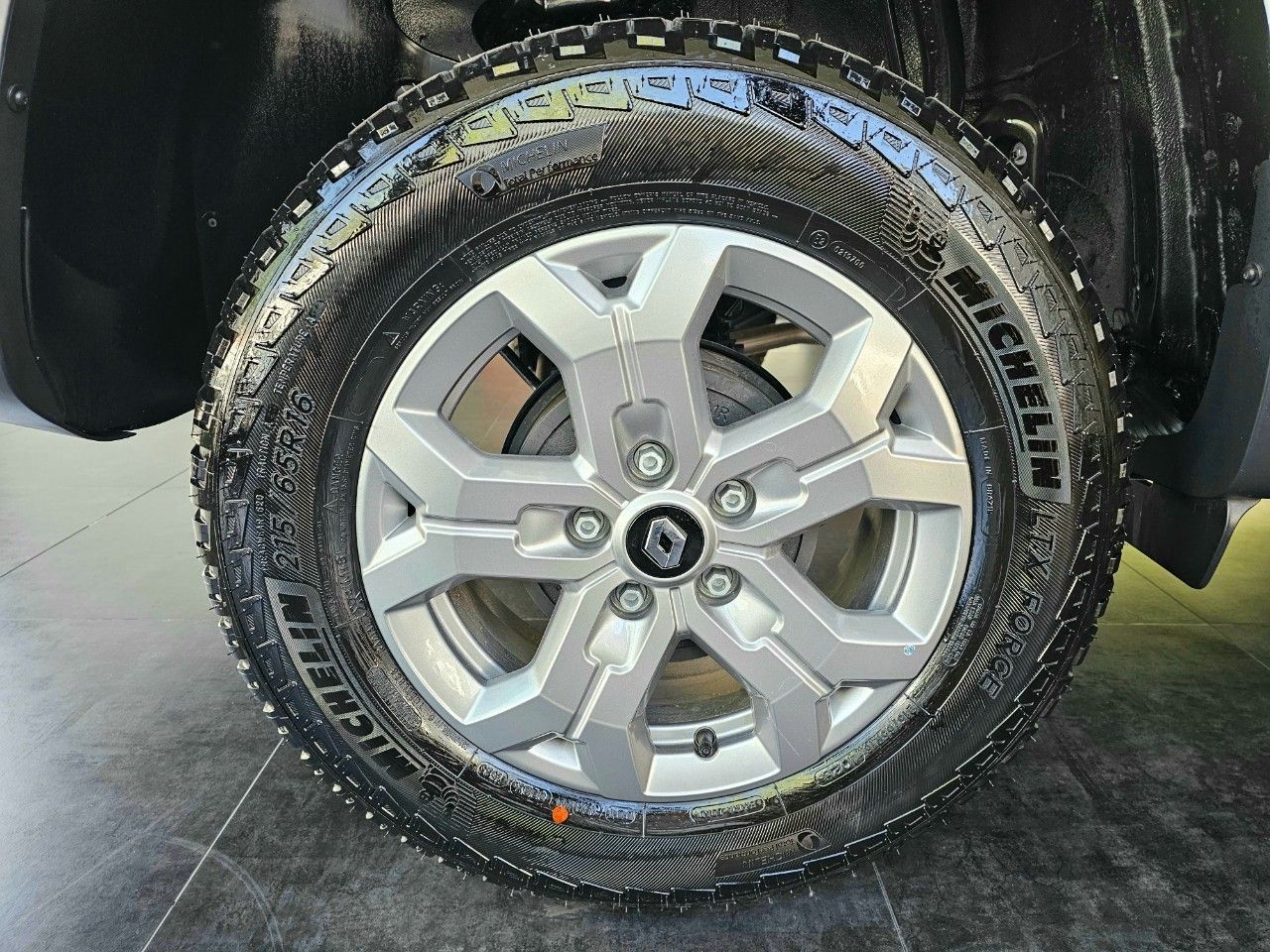 Renault Duster Oroch Nueva en Mendoza, deRuedas