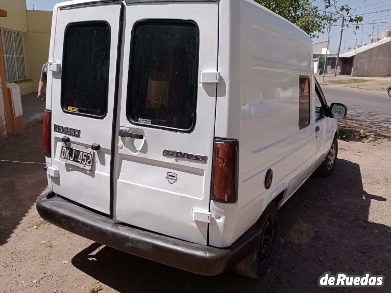 Renault Express Usada en Mendoza, deRuedas