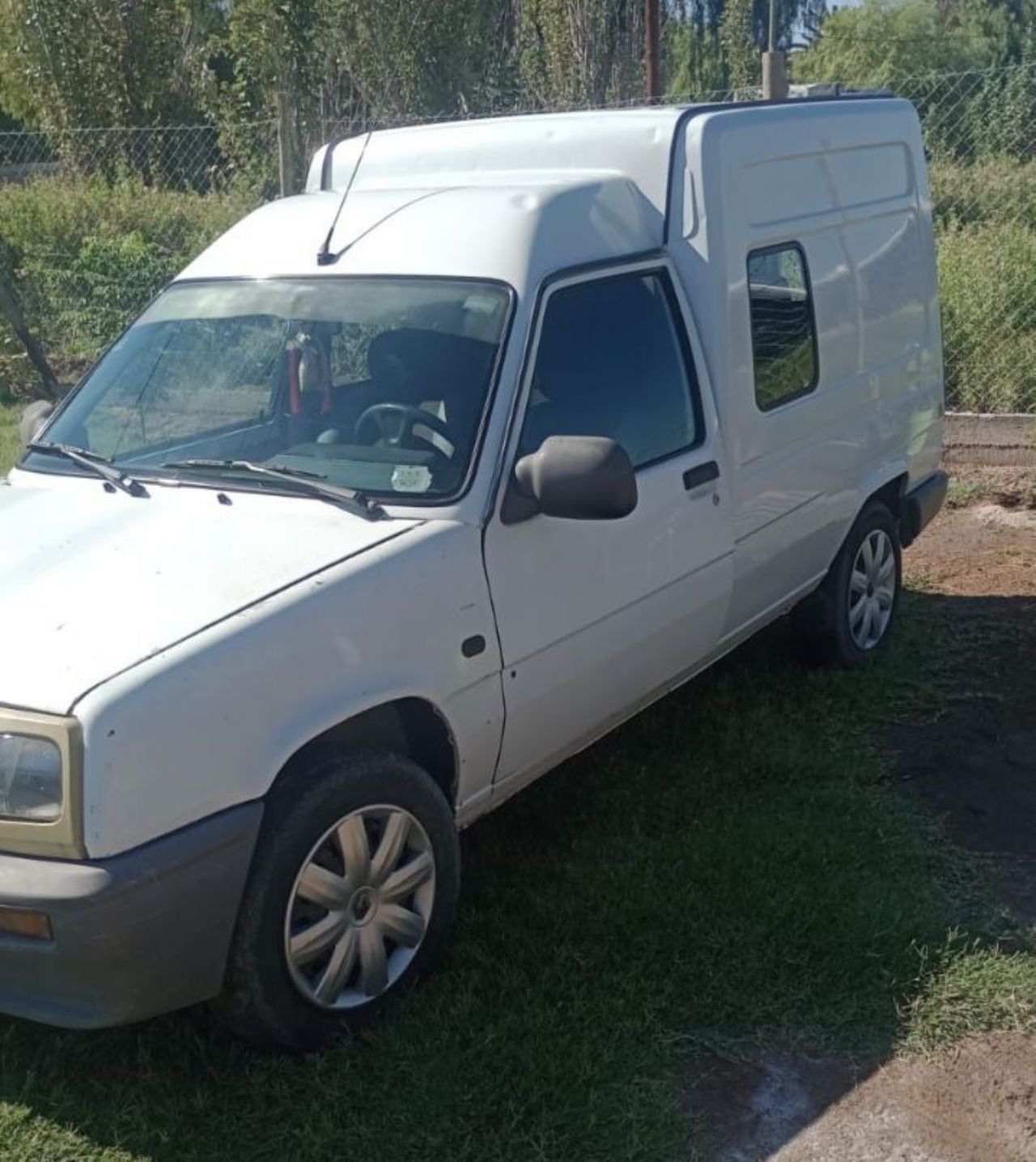 Renault Express Usada en Mendoza, deRuedas