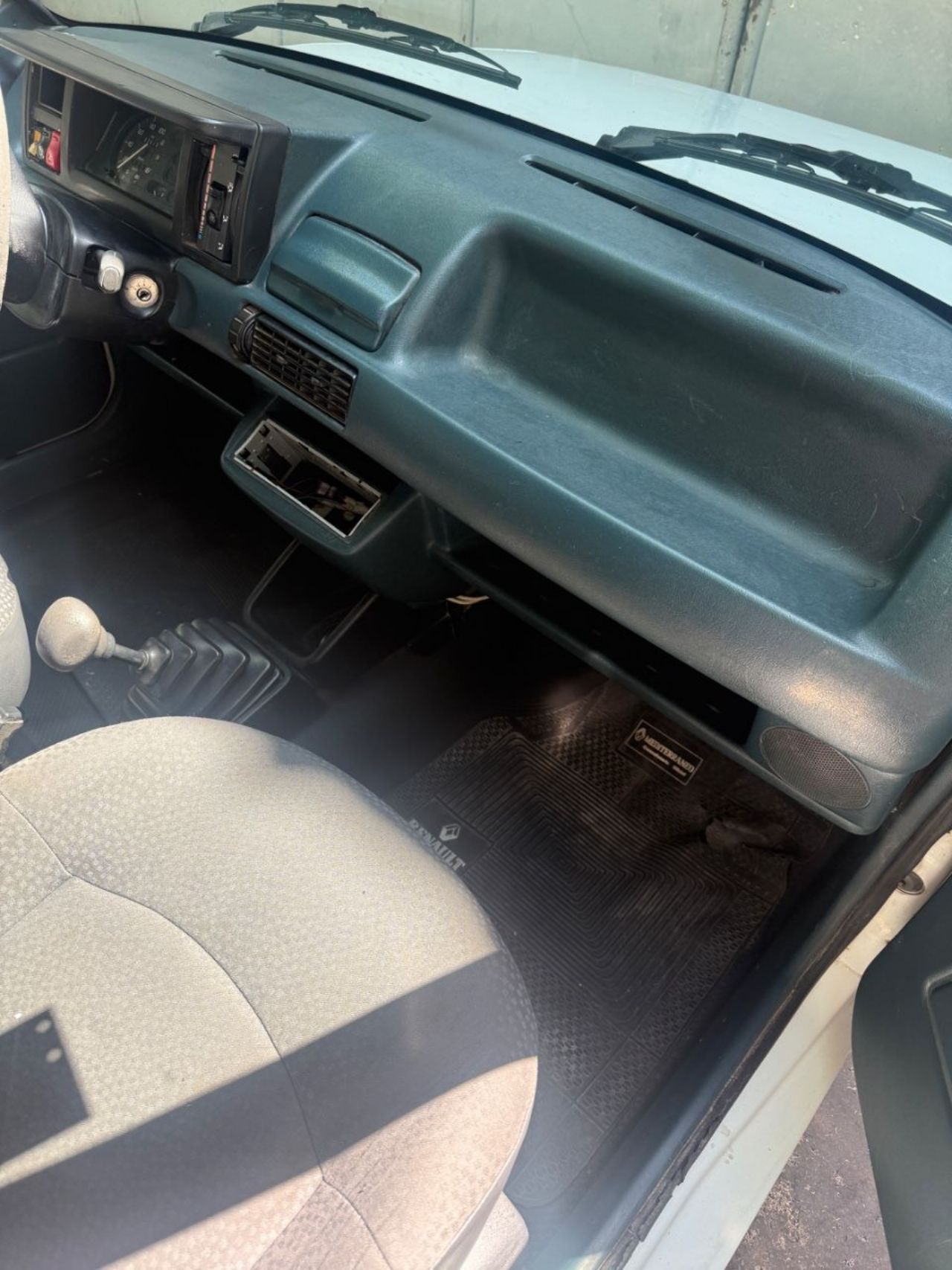 Renault Express Usada en Mendoza, deRuedas