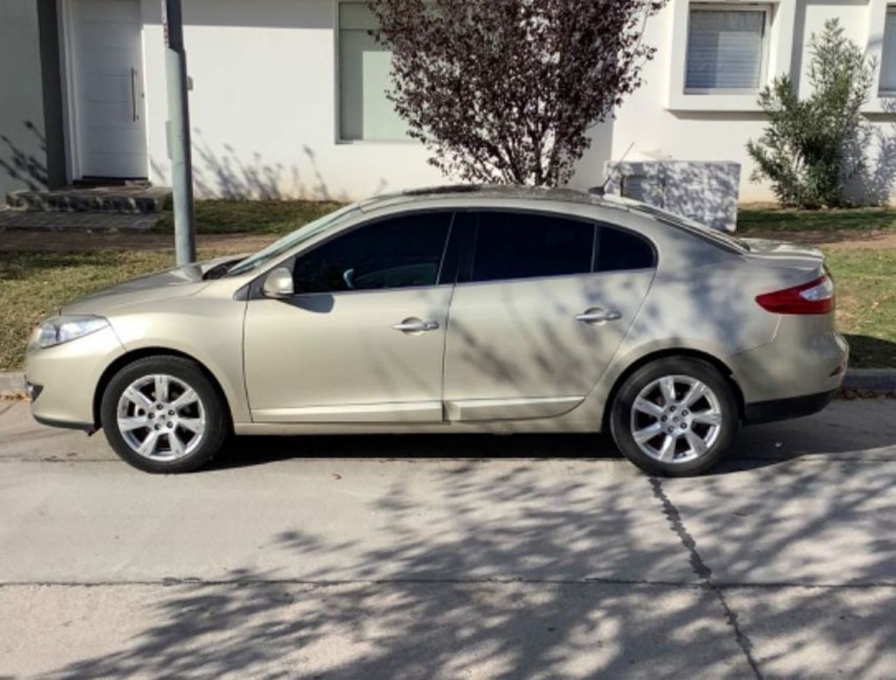 Renault Fluence Usado en Córdoba, deRuedas