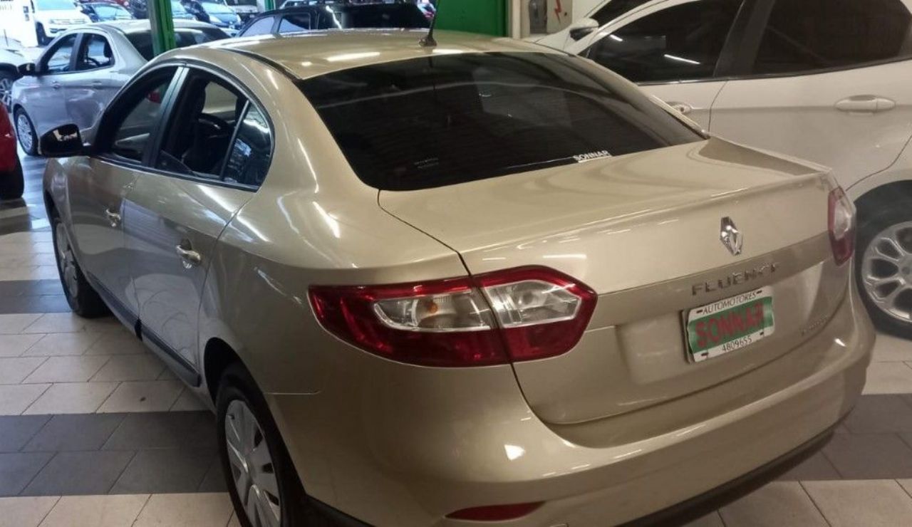 Renault Fluence Usado Financiado en Córdoba, deRuedas