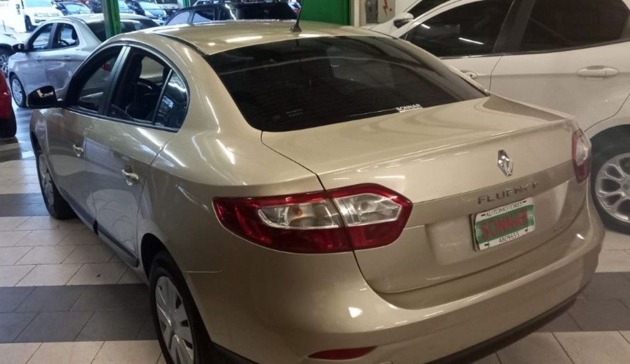 Renault Fluence Usado Financiado en Córdoba, deRuedas