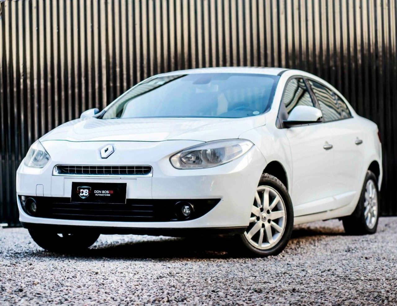 Renault Fluence Usado Financiado en Córdoba, deRuedas