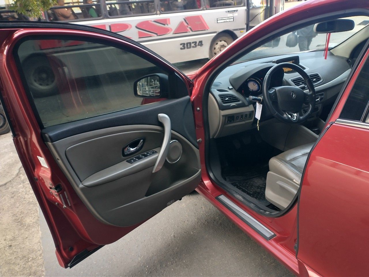 Renault Fluence Usado en Córdoba, deRuedas