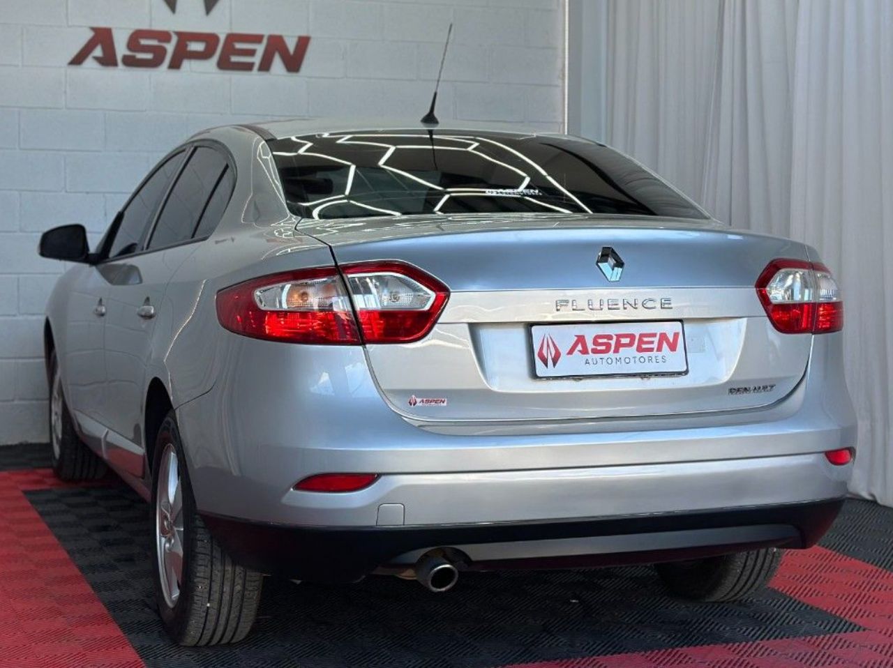 Renault Fluence Usado Financiado en Córdoba, deRuedas
