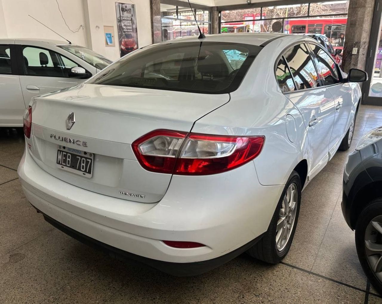 Renault Fluence Usado Financiado en Mendoza, deRuedas
