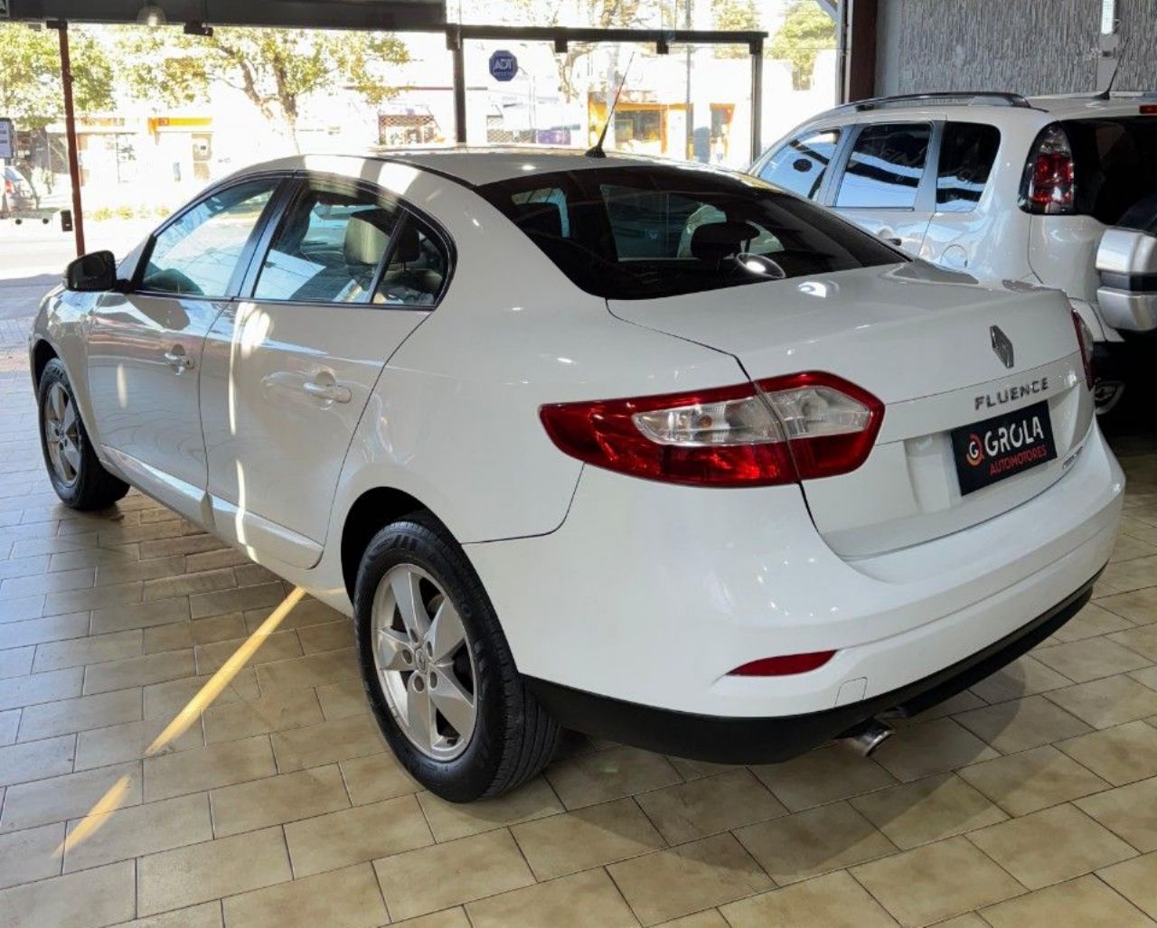 Renault Fluence Usado Financiado en Córdoba, deRuedas