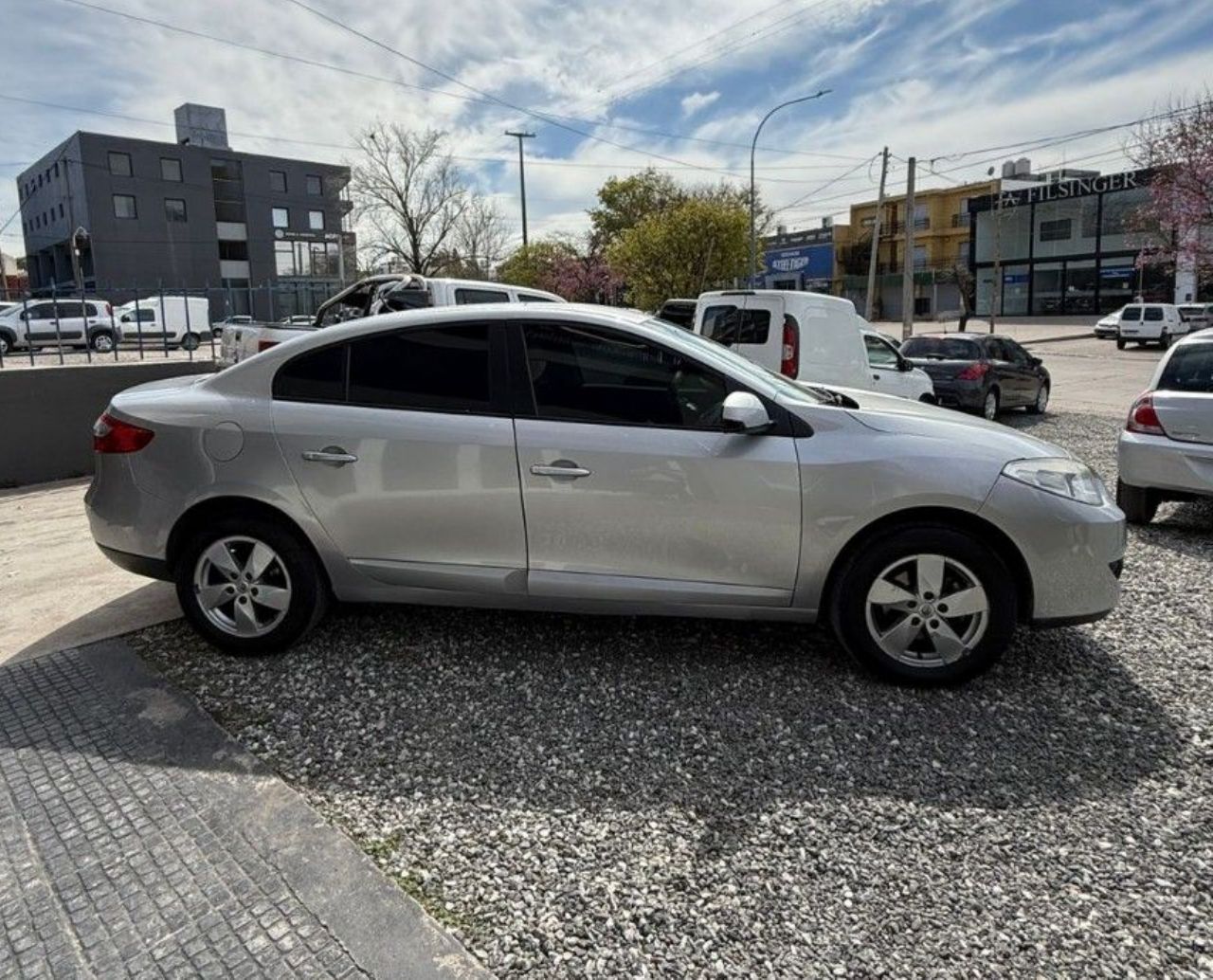 Renault Fluence Usado Financiado en Córdoba, deRuedas