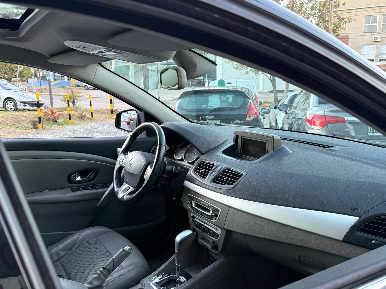 Renault Fluence Usado Financiado en Córdoba, deRuedas
