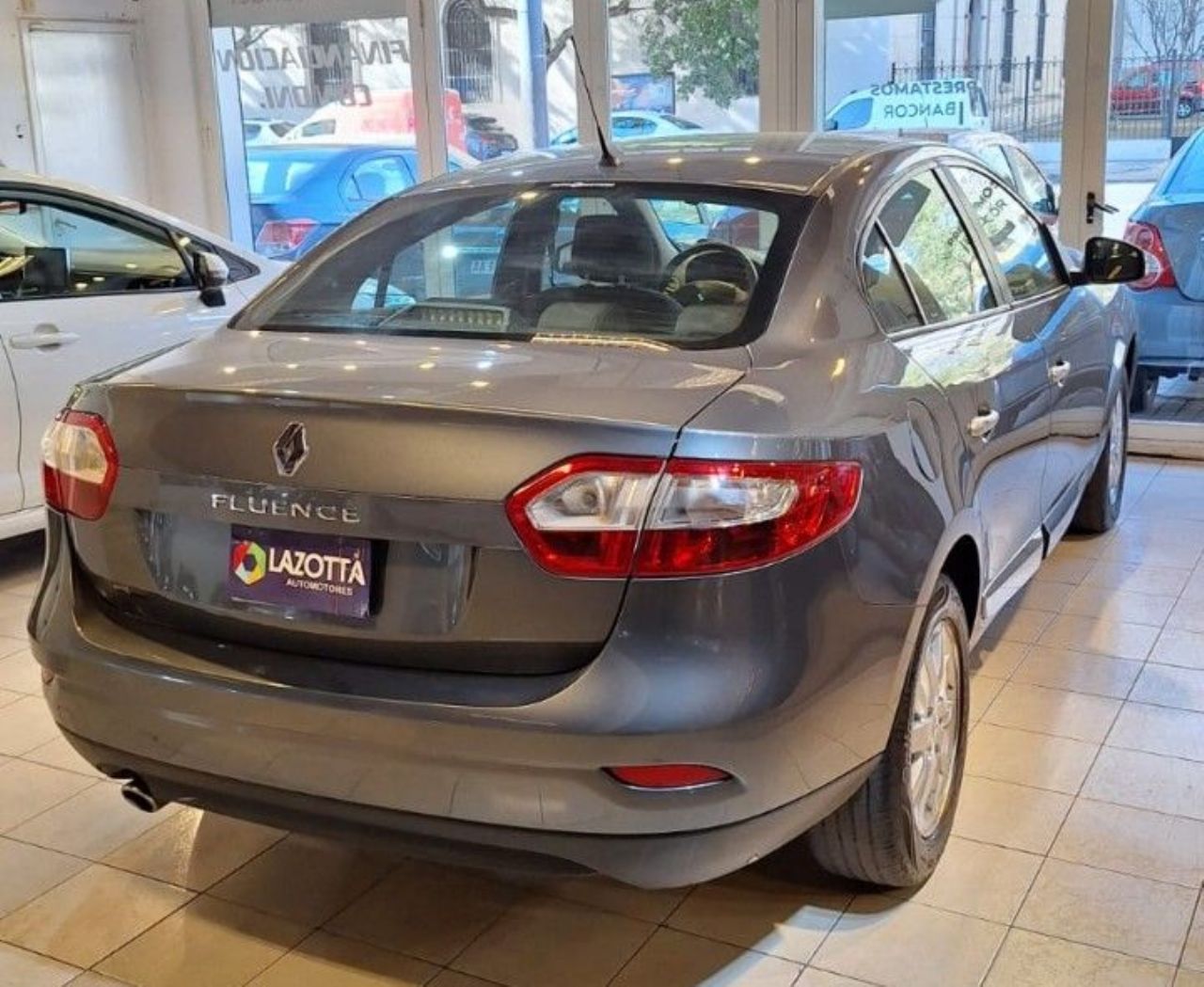 Renault Fluence Usado Financiado en Córdoba, deRuedas