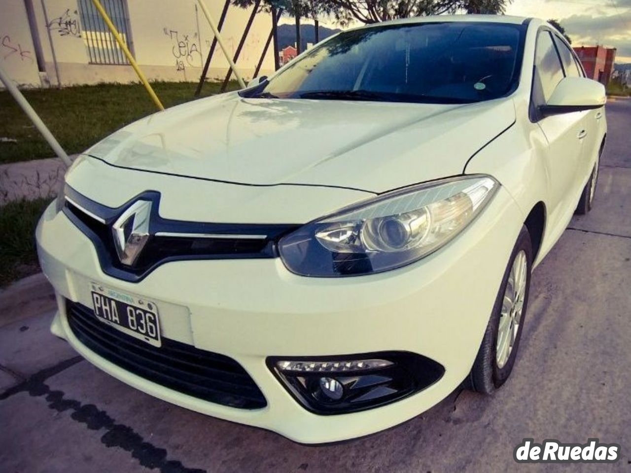 Renault Fluence Usado en Salta, deRuedas