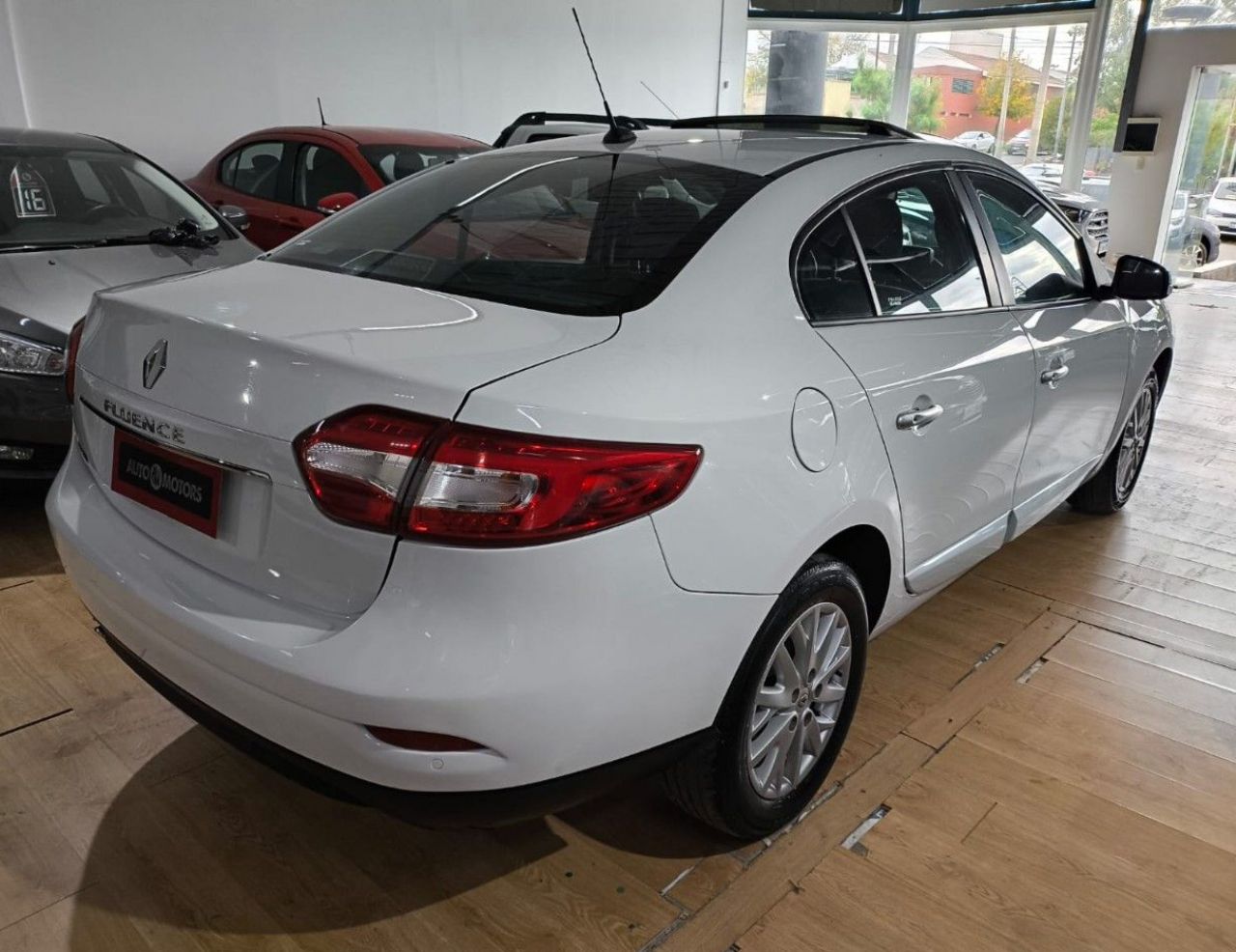 Renault Fluence Usado Financiado en Córdoba, deRuedas