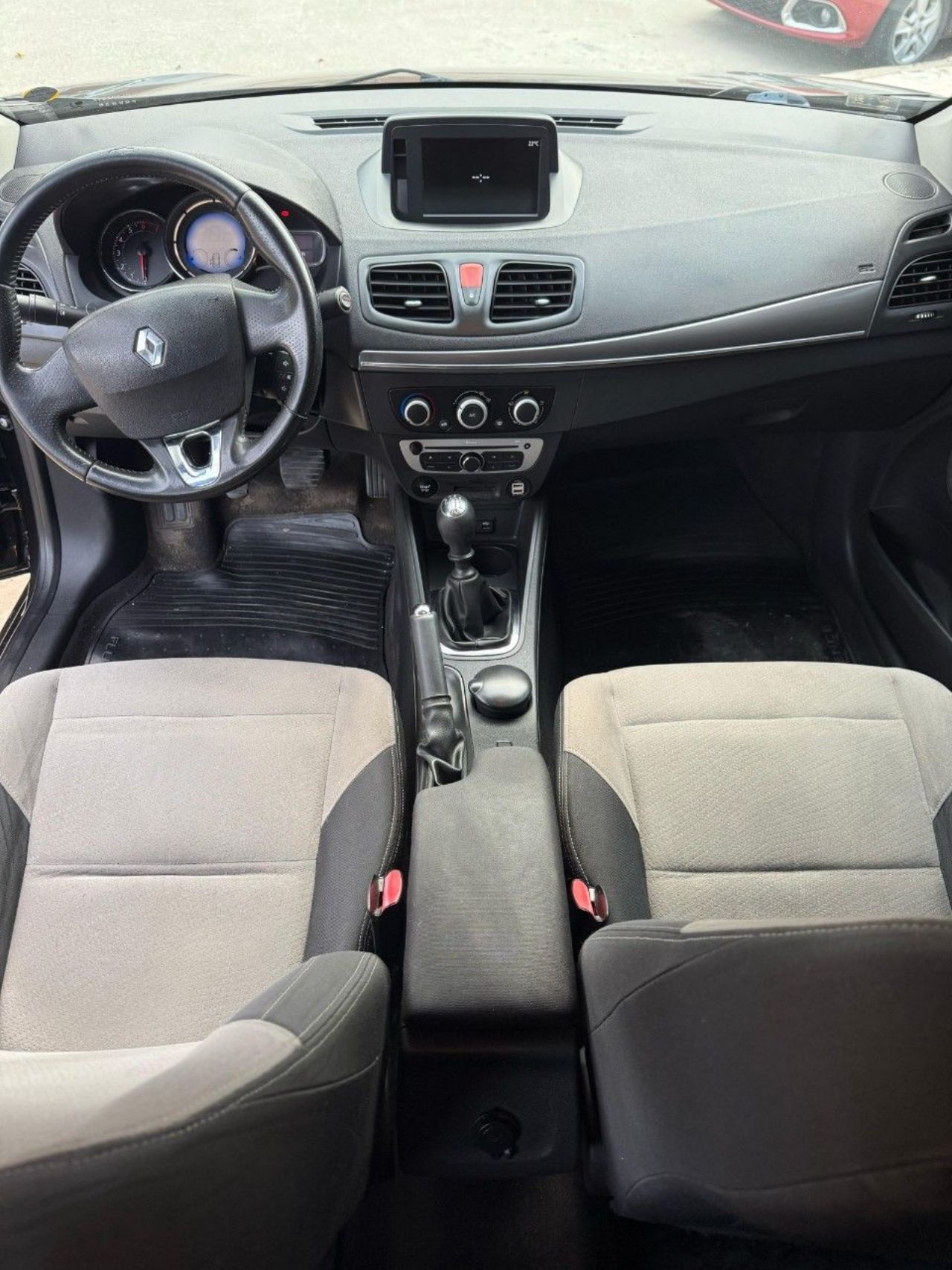 Renault Fluence Usado Financiado en Córdoba, deRuedas