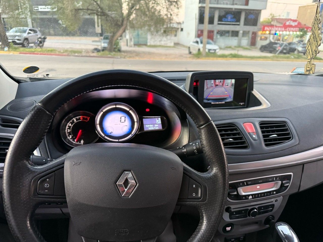 Renault Fluence Usado Financiado en Córdoba, deRuedas