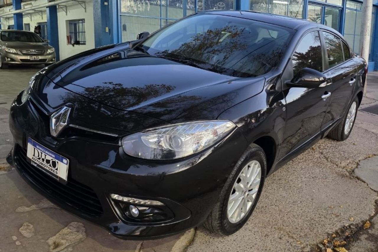 Renault Fluence Usado Financiado en Mendoza, deRuedas