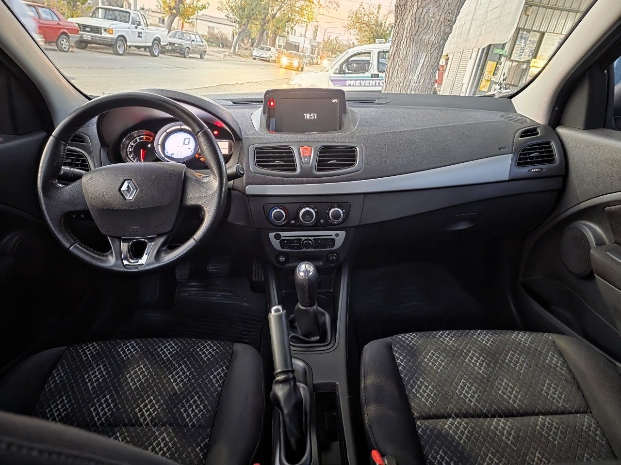 Renault Fluence Usado Financiado en Mendoza, deRuedas