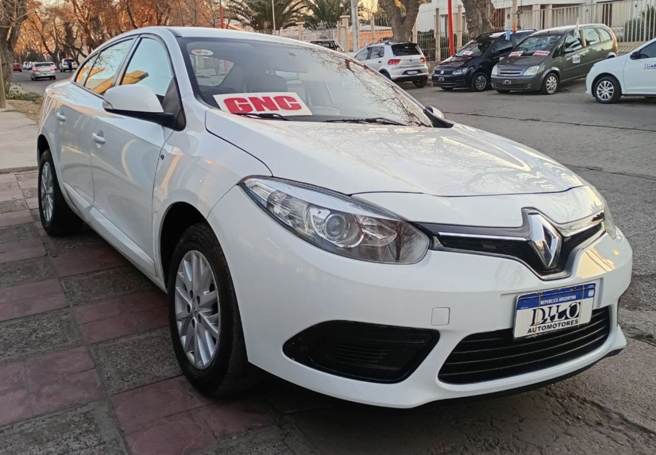 Renault Fluence Usado Financiado en Mendoza, deRuedas
