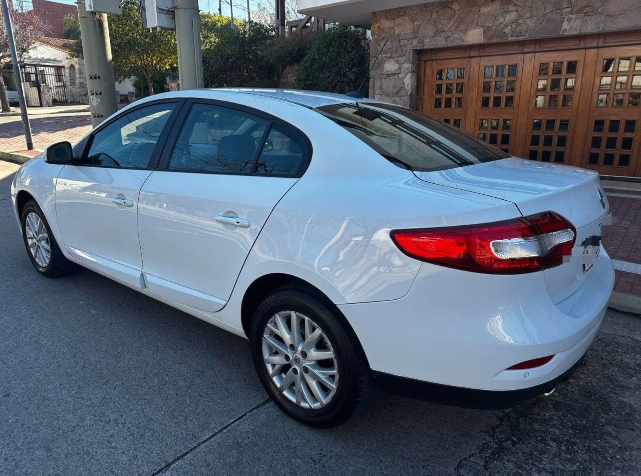 Renault Fluence Usado Financiado en Córdoba, deRuedas