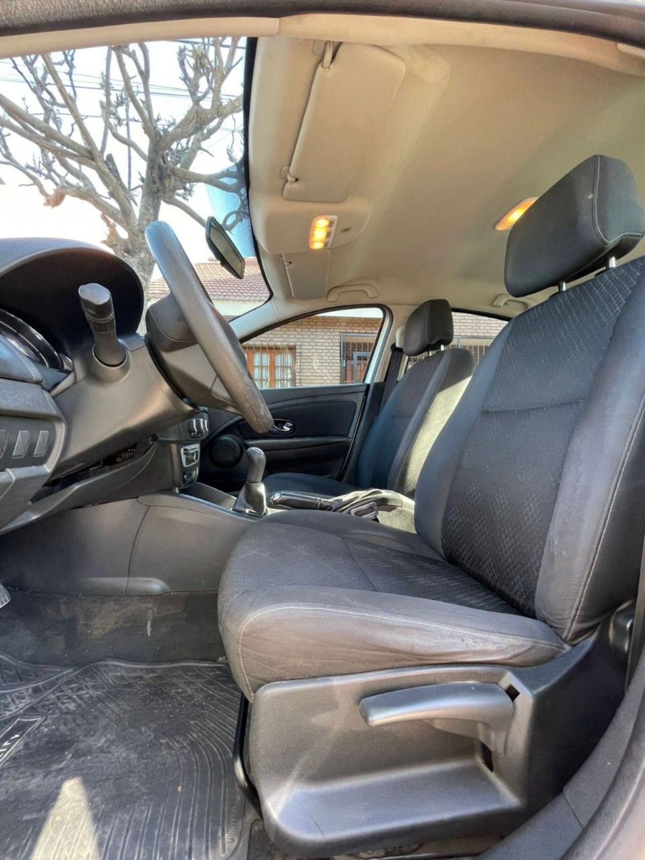 Renault Fluence Usado Financiado en Córdoba, deRuedas