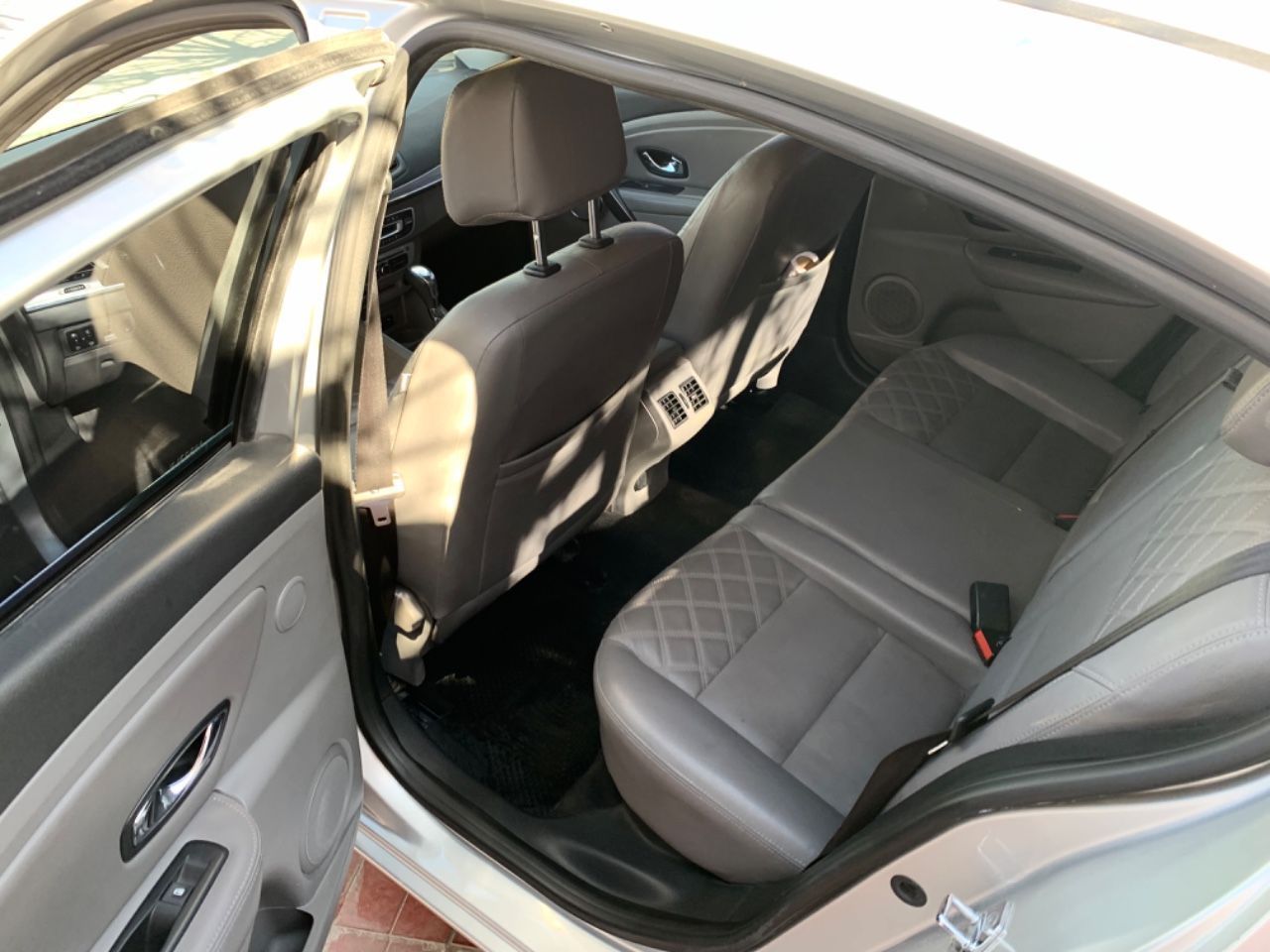 Renault Fluence Usado Financiado en Mendoza, deRuedas