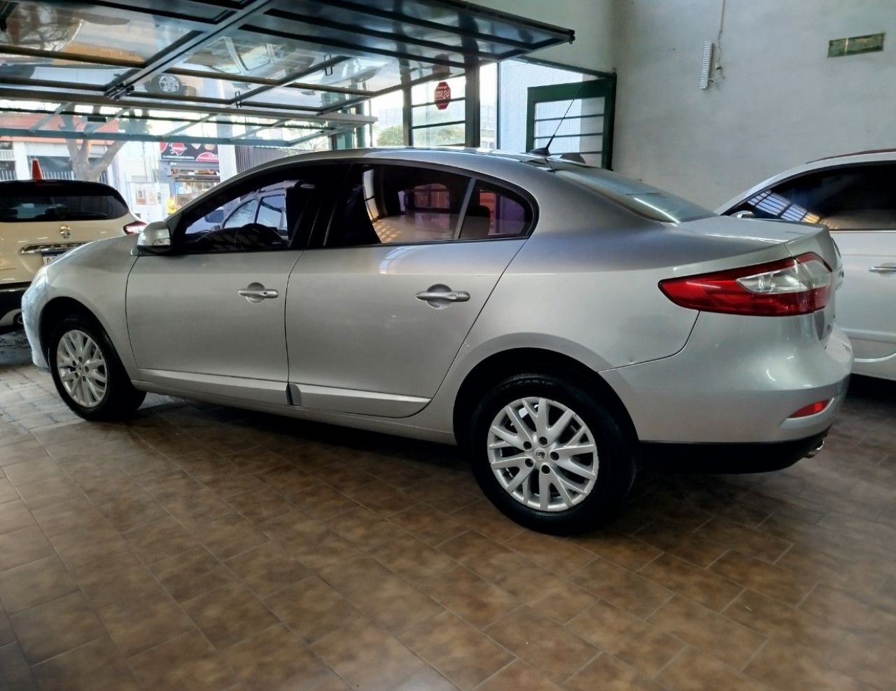 Renault Fluence Usado Financiado en Córdoba, deRuedas
