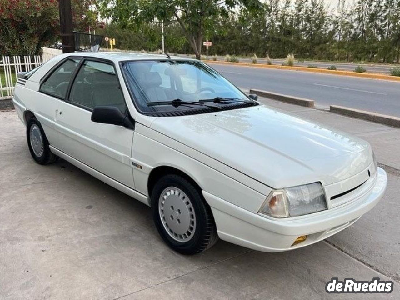 Renault Fuego Usado en Mendoza, deRuedas