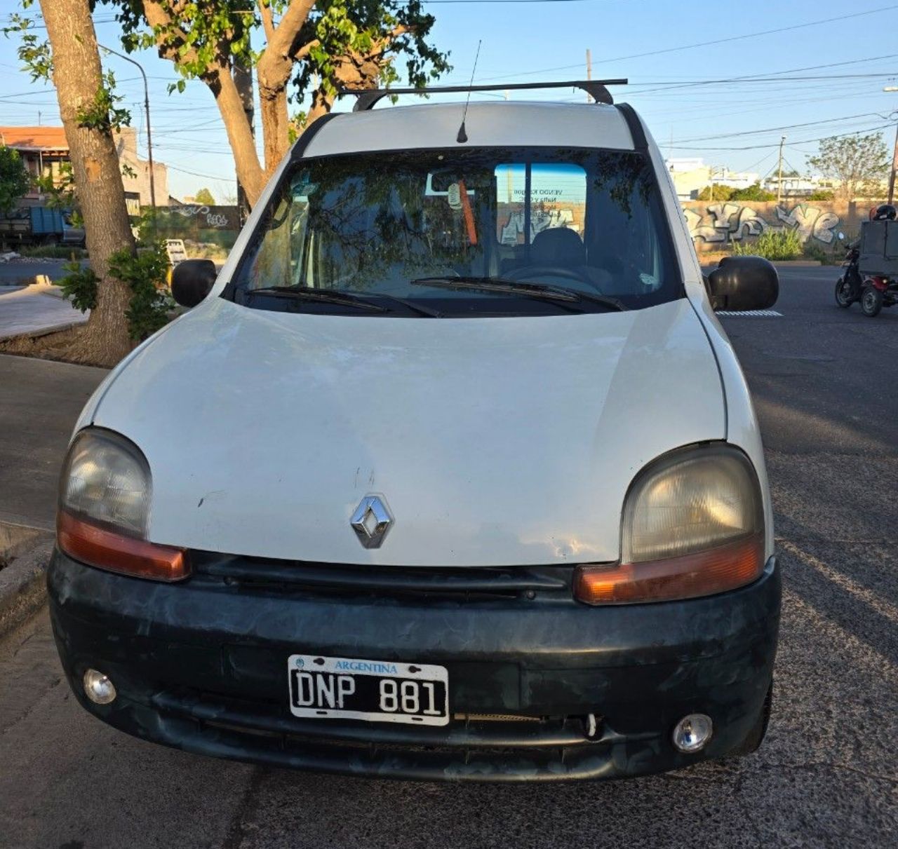 Renault Kangoo Usada en Mendoza, deRuedas