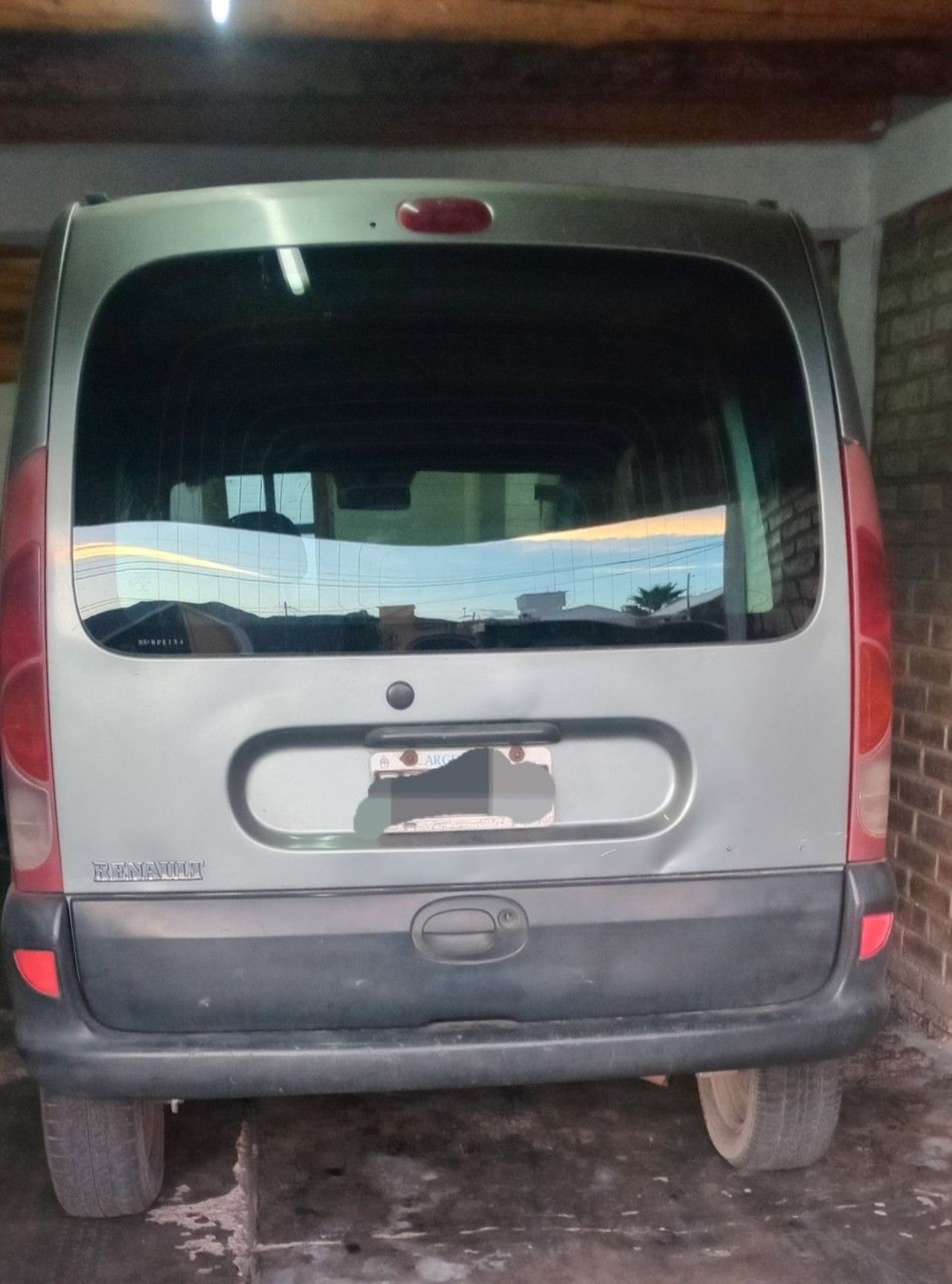 Renault Kangoo Usada en Mendoza, deRuedas
