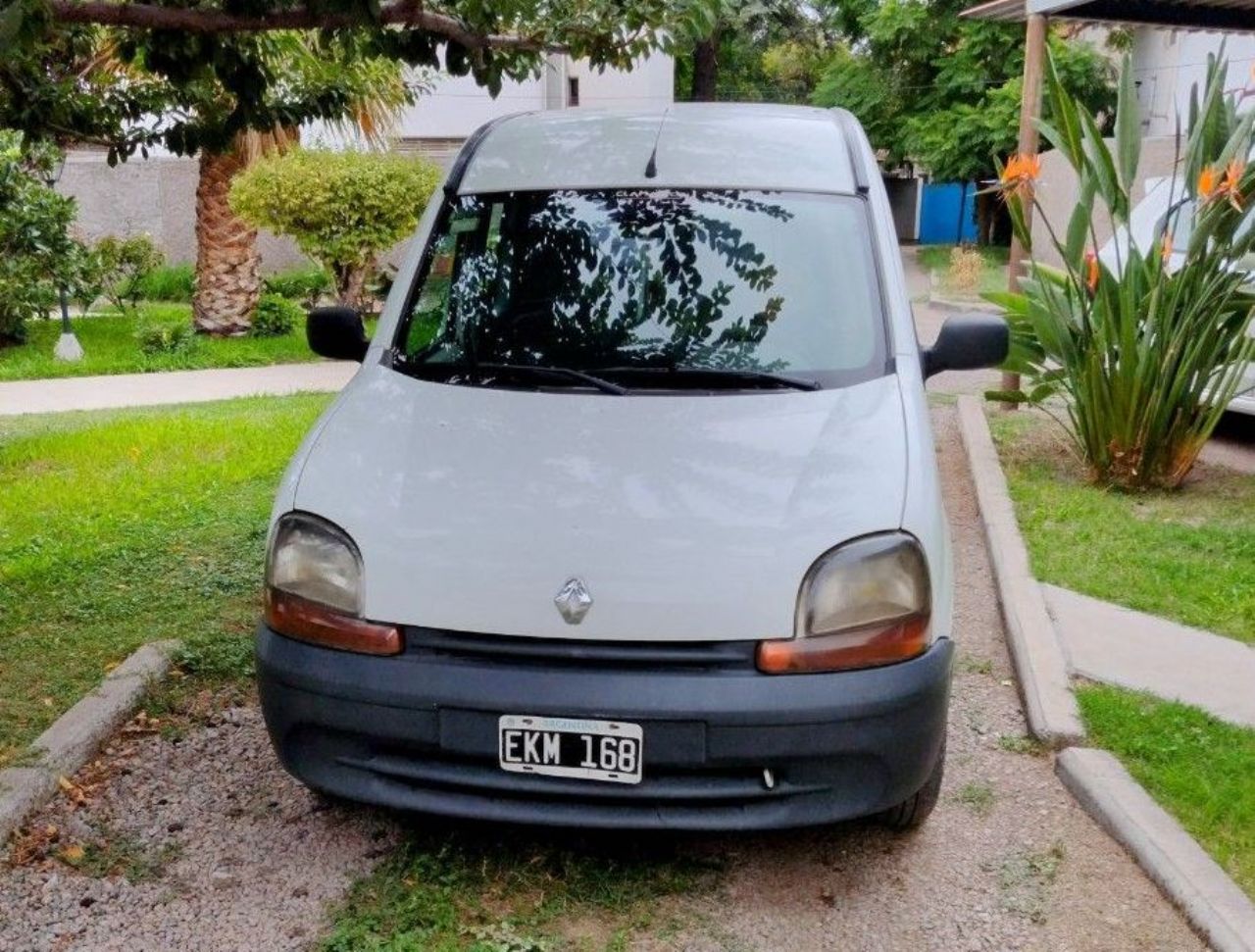 Renault Kangoo Usada en Mendoza, deRuedas