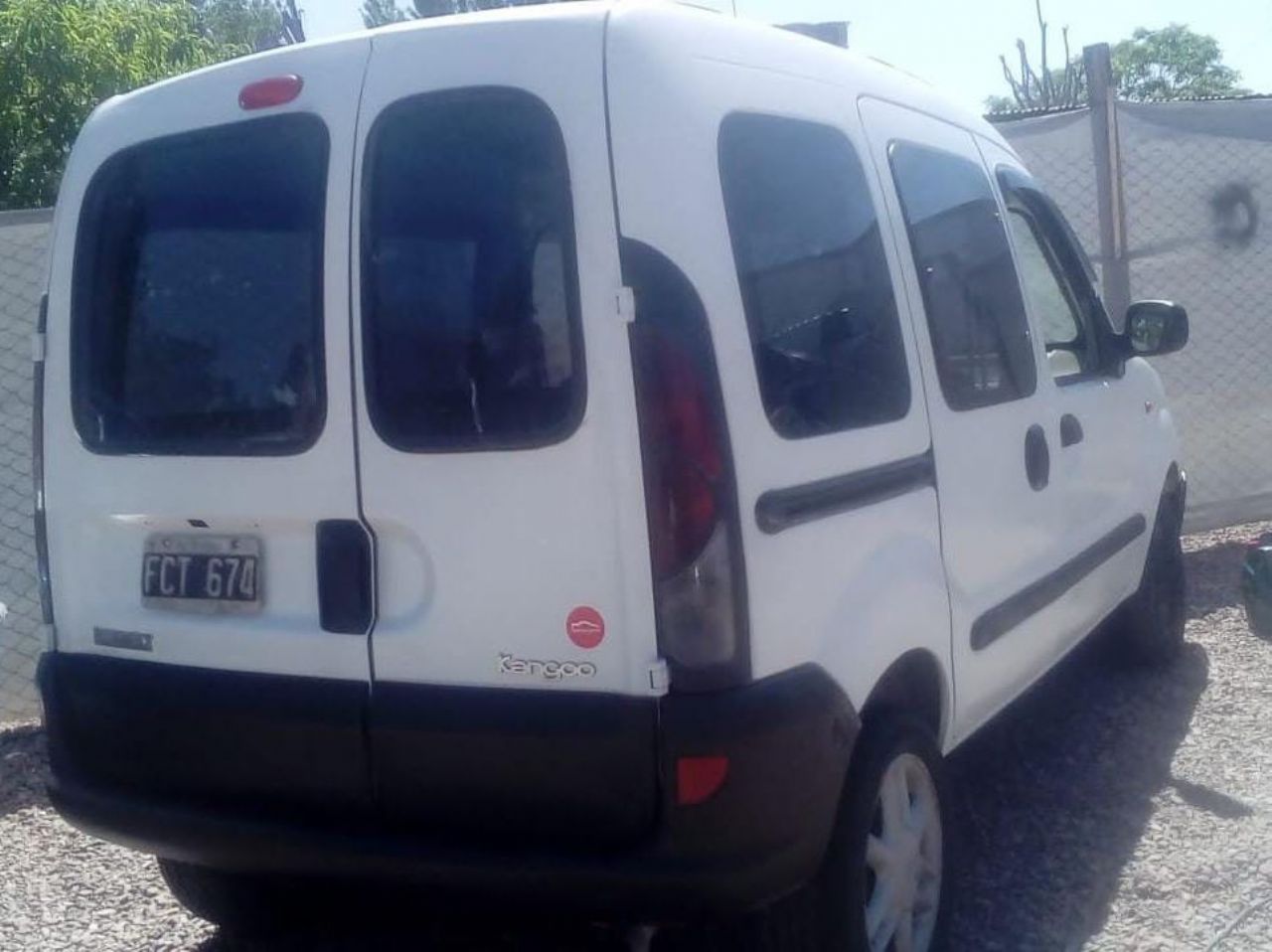 Renault Kangoo Usada en Mendoza, deRuedas