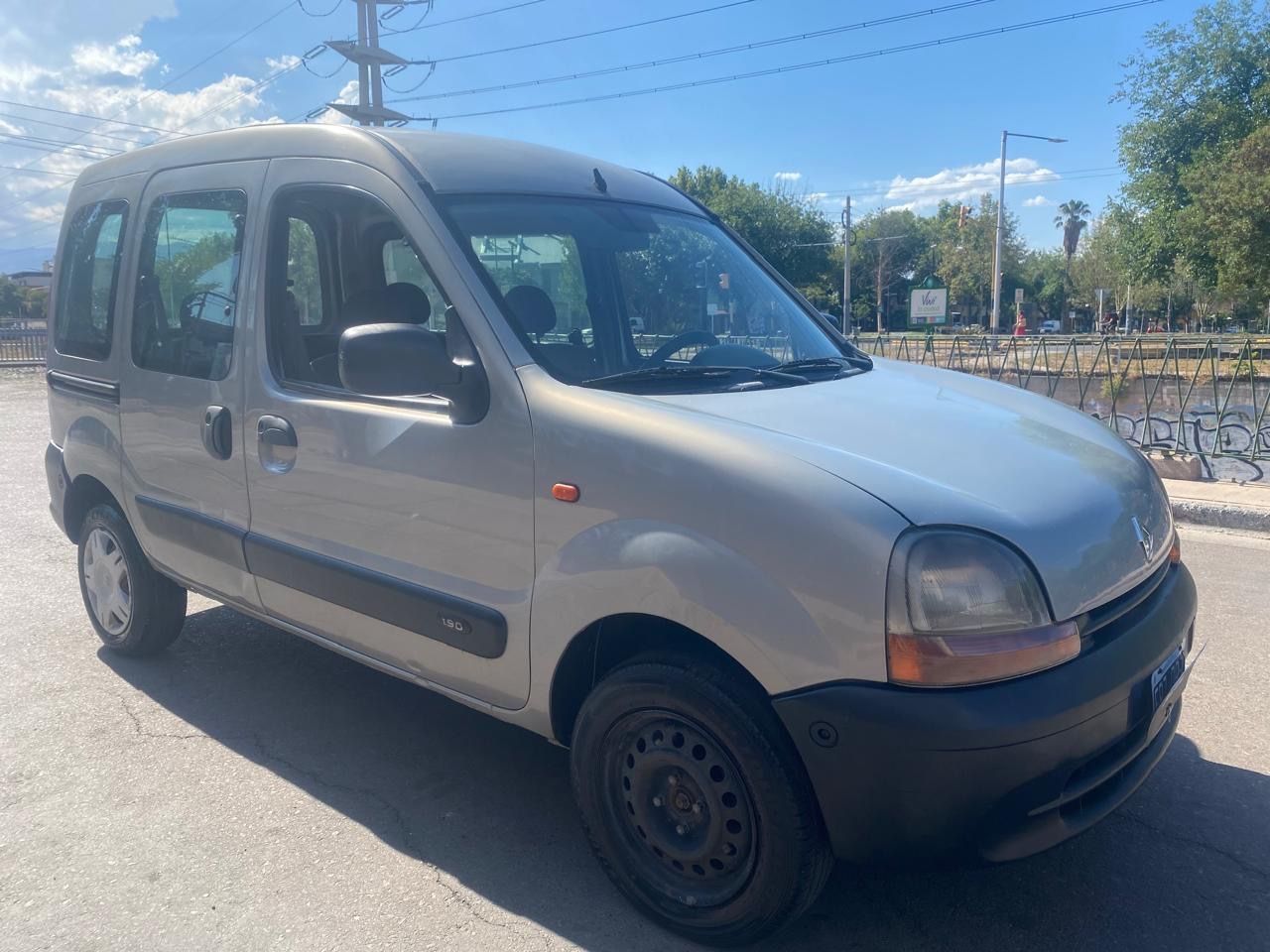 Renault Kangoo Usada en Mendoza, deRuedas