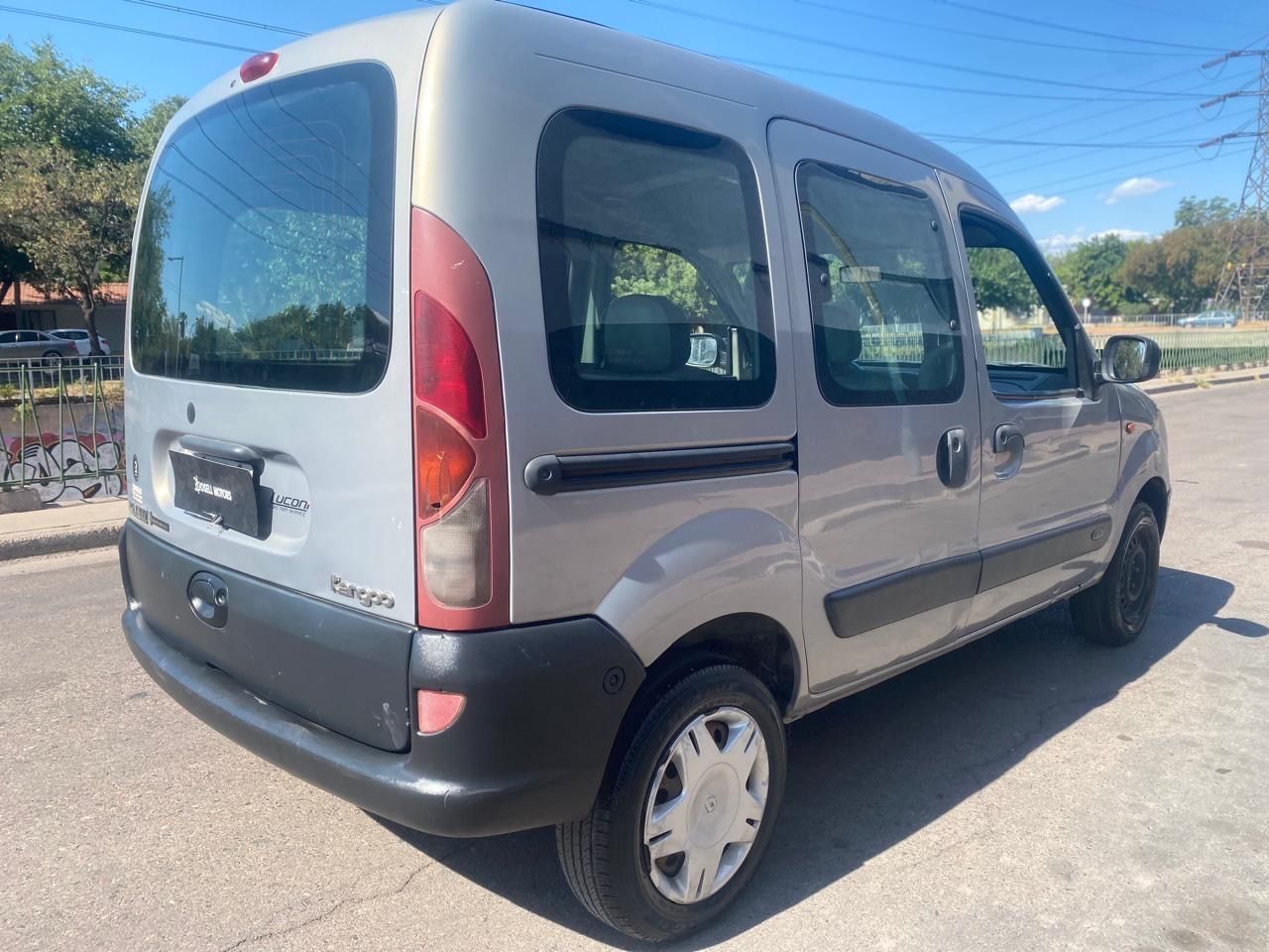 Renault Kangoo Usada en Mendoza, deRuedas
