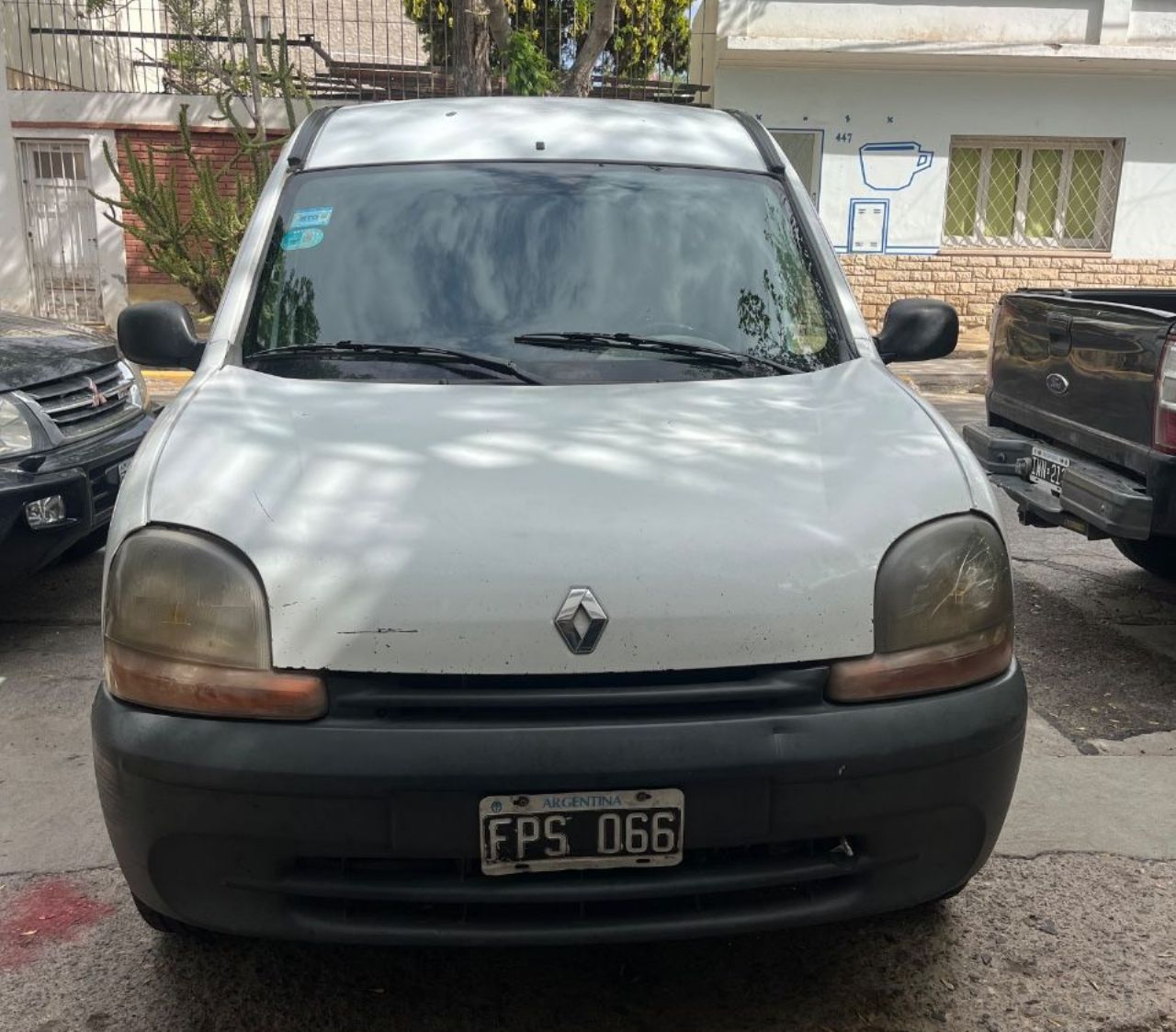 Renault Kangoo Usada en Mendoza, deRuedas