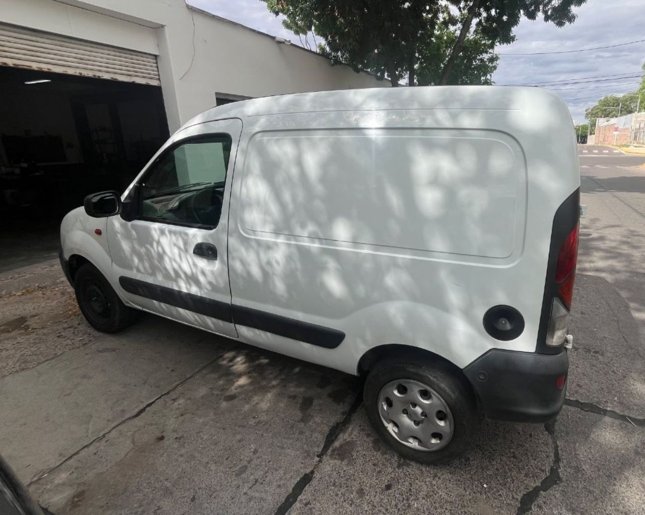 Renault Kangoo Usada en Mendoza, deRuedas