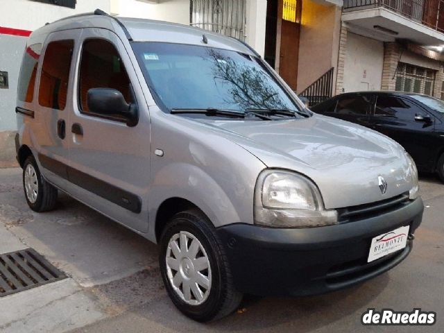 Renault Kangoo Usada en Mendoza, deRuedas