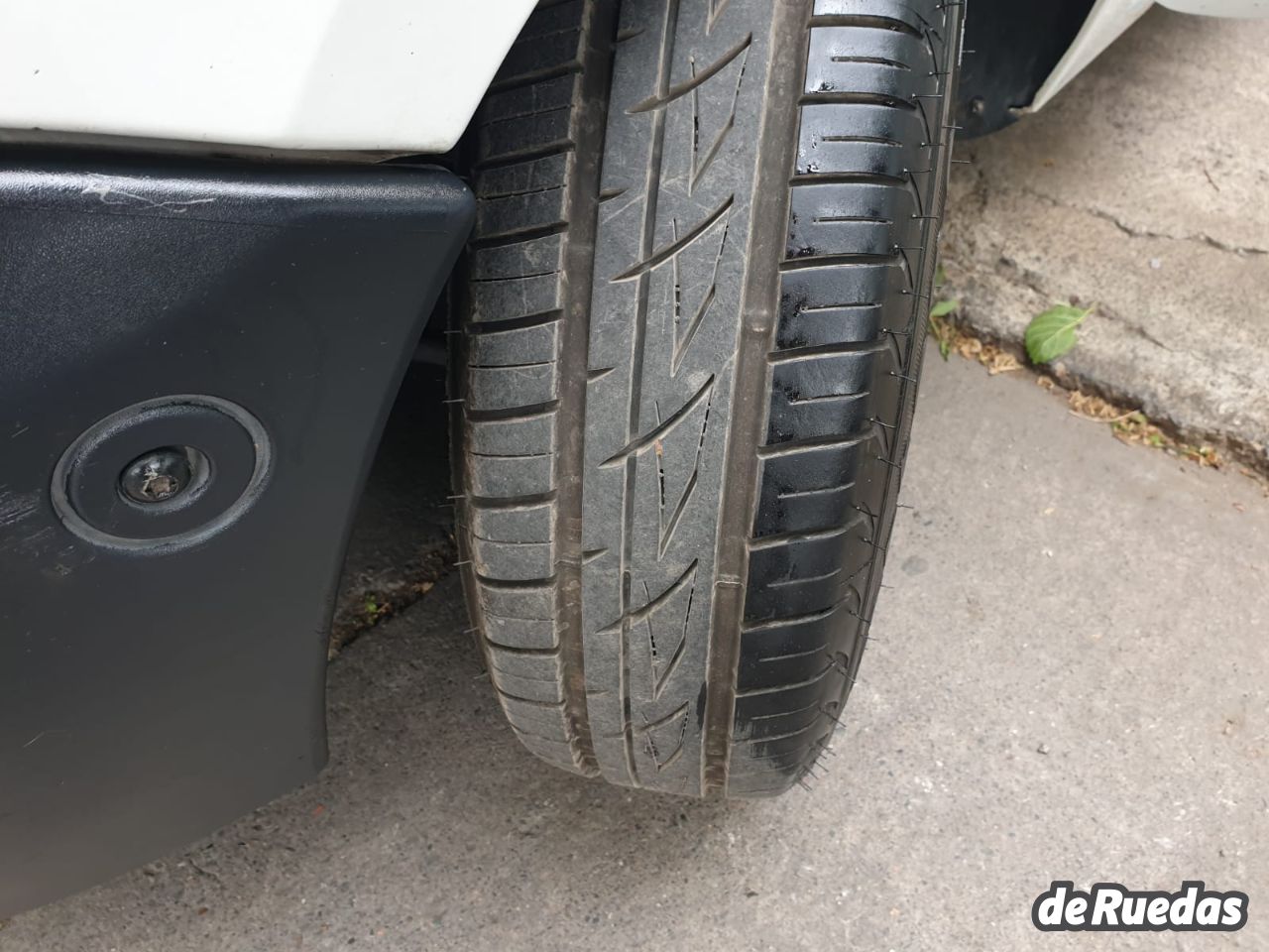 Renault Kangoo Usada en Mendoza, deRuedas