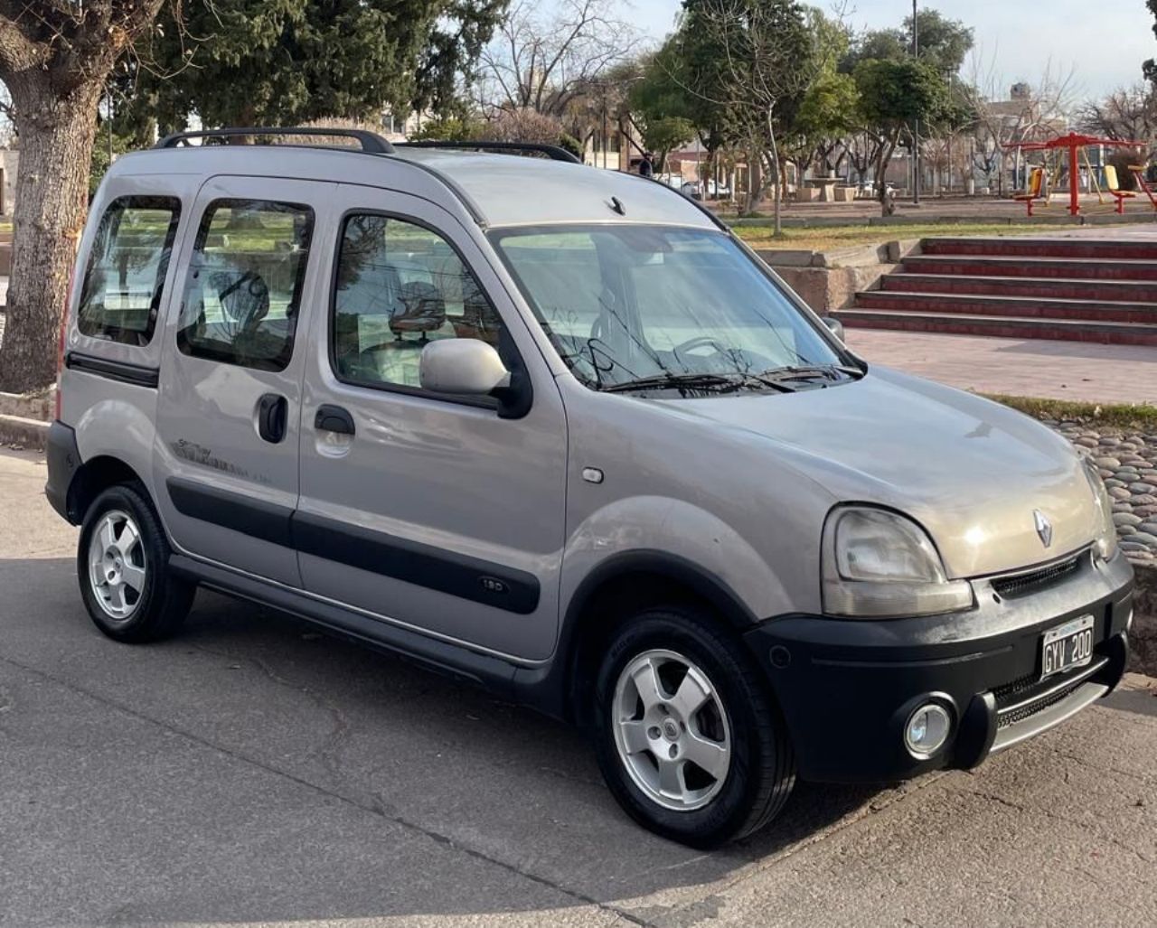 Renault Kangoo Usada en Mendoza, deRuedas