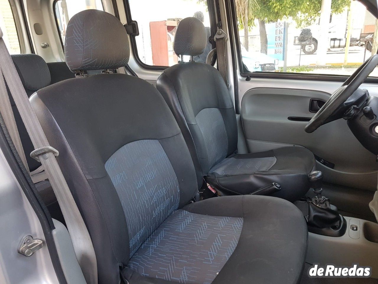 Renault Kangoo Usada en Mendoza, deRuedas