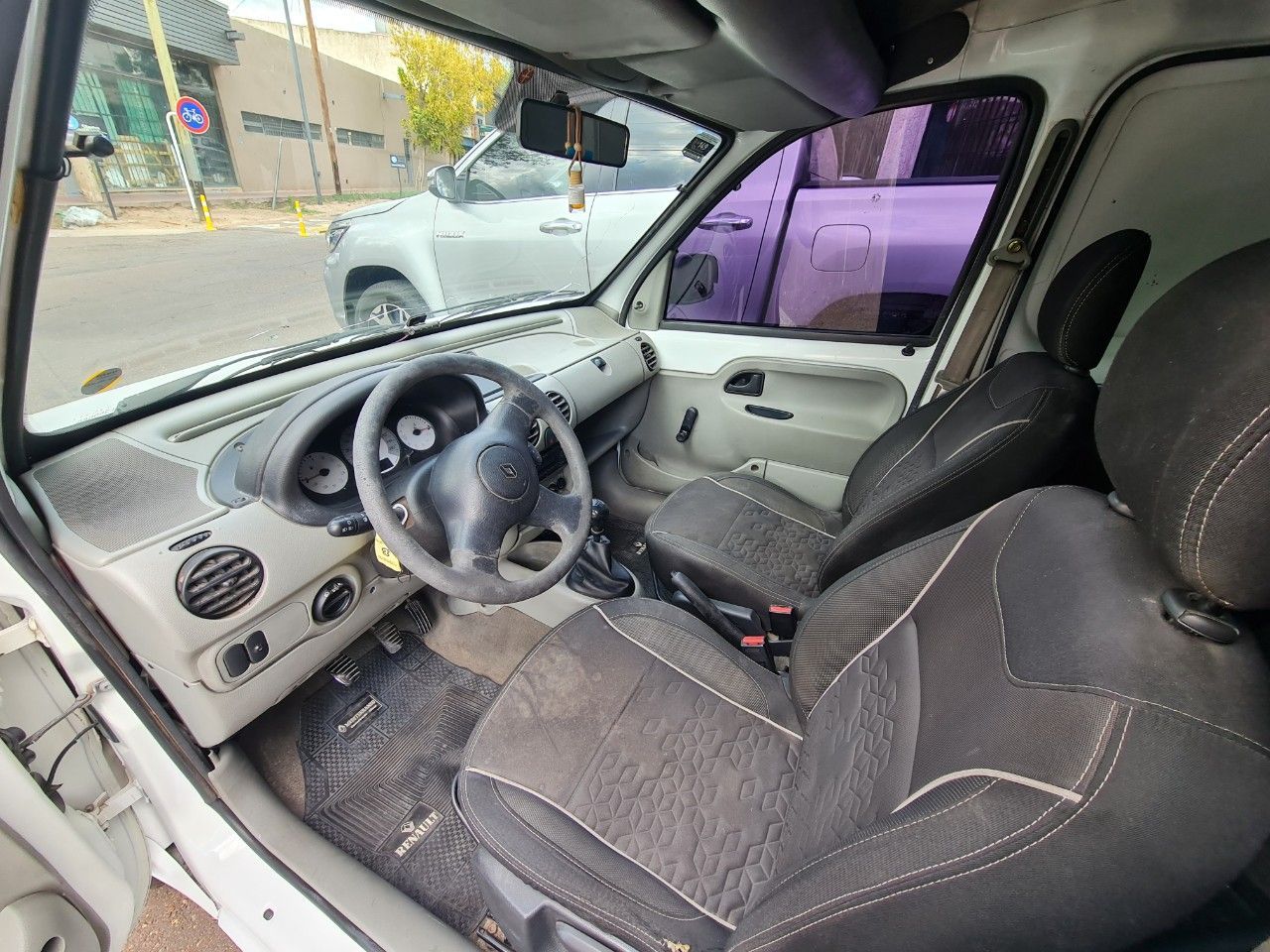 Renault Kangoo Usada Financiado en Mendoza, deRuedas