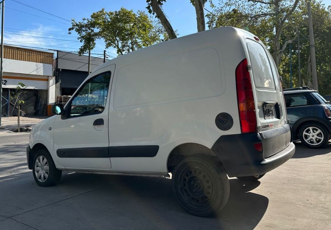 Renault Kangoo Usada en Mendoza, deRuedas