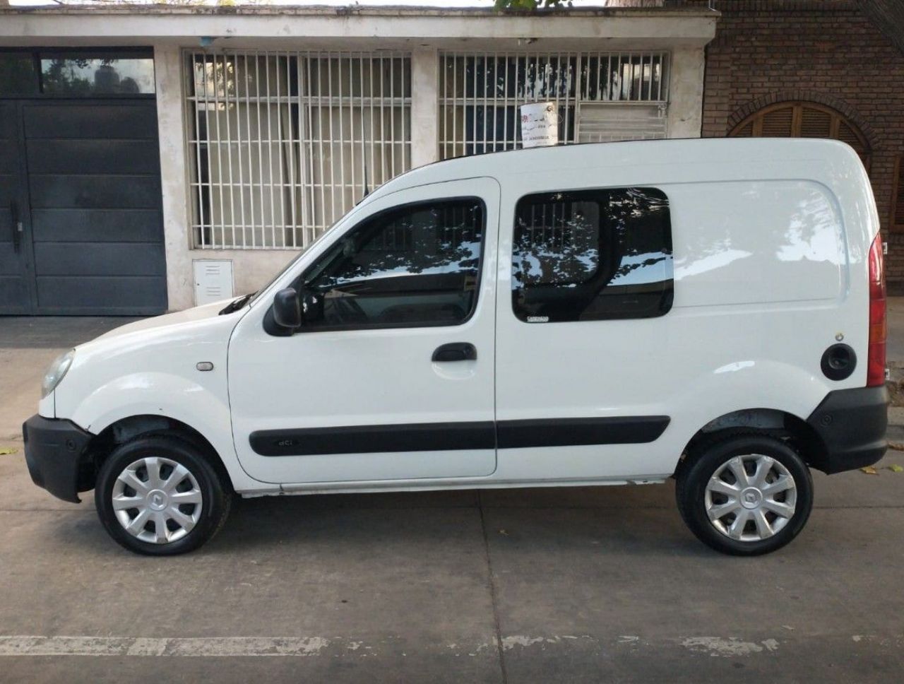 Renault Kangoo Usada en Mendoza, deRuedas