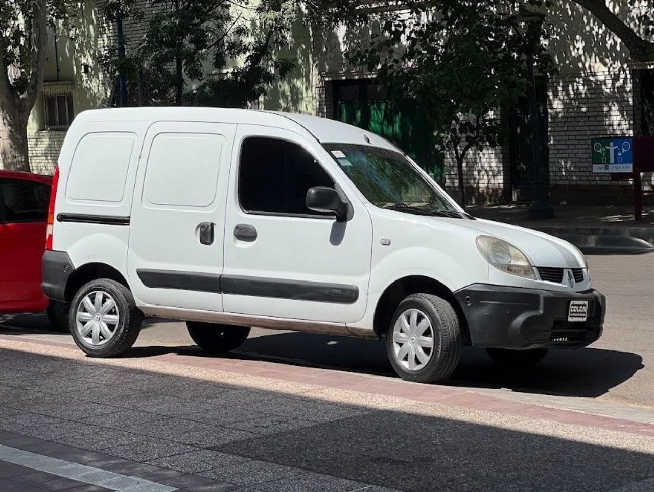 Renault Kangoo Usada en Mendoza, deRuedas