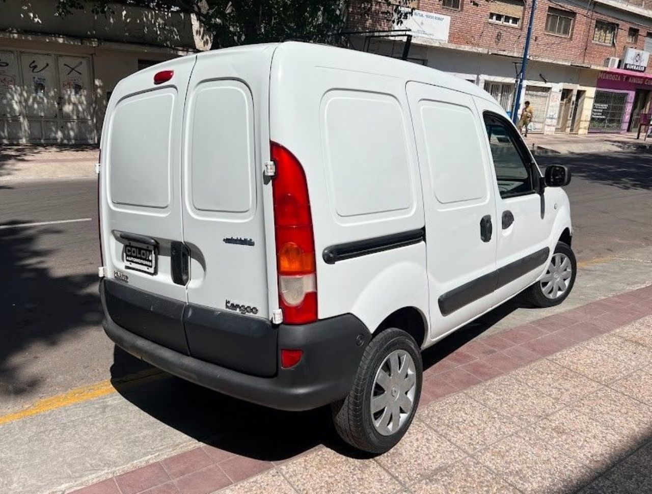 Renault Kangoo Usada en Mendoza, deRuedas