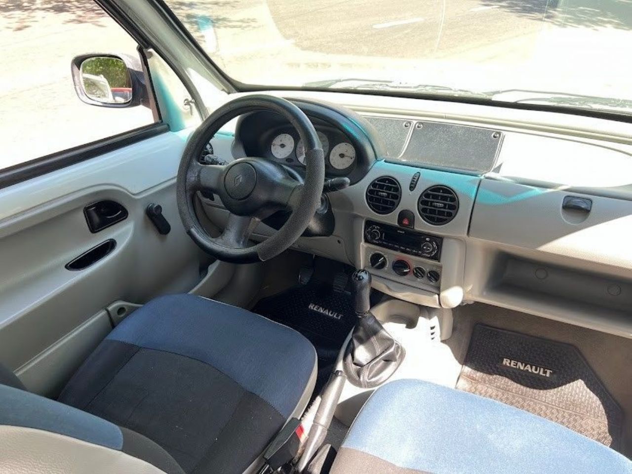 Renault Kangoo Usada en Mendoza, deRuedas